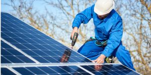 Installation Maintenance Panneaux Solaires Photovoltaïques à Vegennes